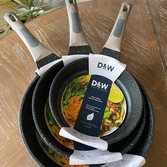 BRAND NEW D&W 3 pc Frying Pan Set